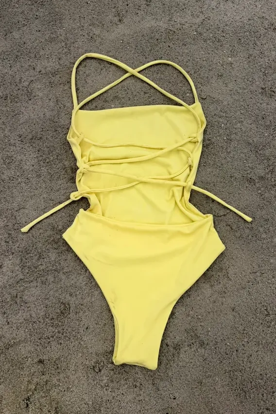 Bikini Zoe